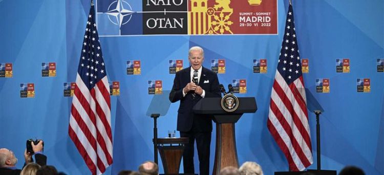 Biden promete que EEUU apoyará a Ucrania "el tiempo que haga falta
