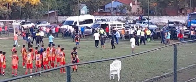 Vergonzoso episodio de violencia en Ka'arendy en el Interligas Sub13