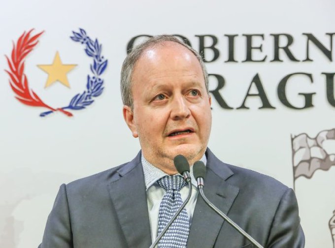 Delegación encabezada por el ministro de Economía se reunirá con inversionistas en Reino Unido y EE.UU.