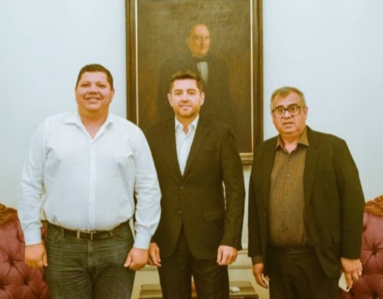 Juancho Acosta, también fracasó a nivel político en sus primeros 100 días de Gobierno