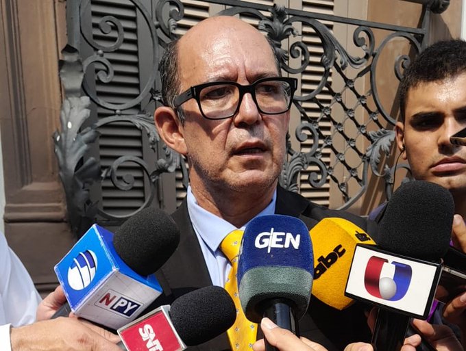 Pastor Insfrán se entregó “por el hecho de estar condenado socialmente y por la justicia”