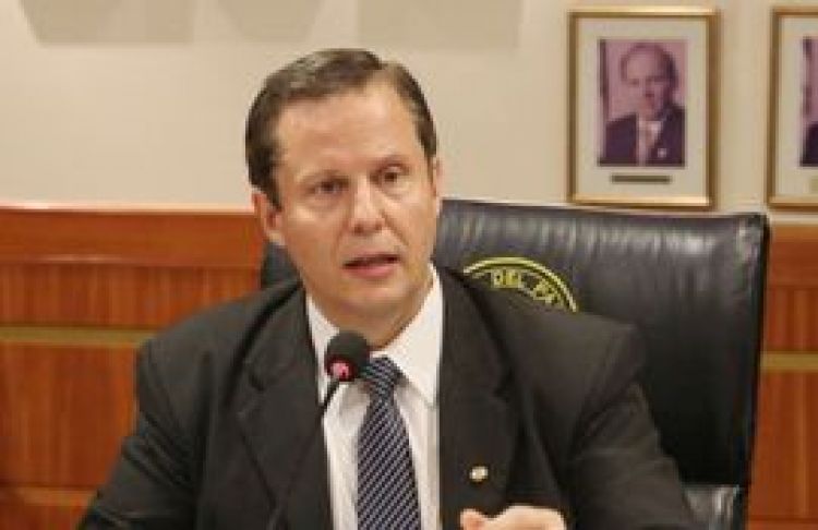 Presidente de la CSJ entrará en cuarentena por contacto con una persona que dio positivo a COVID-19