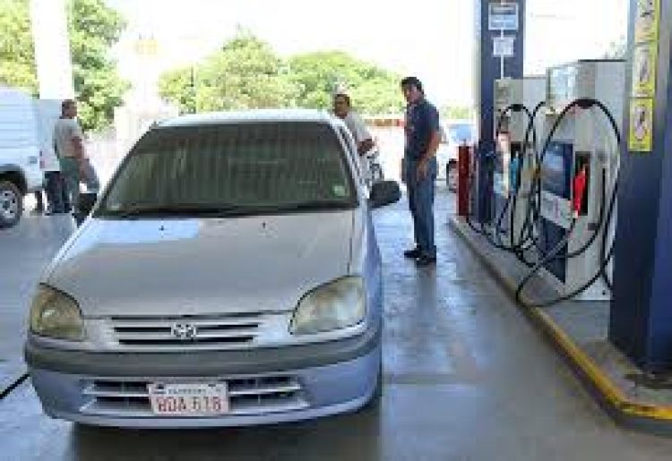 Desde hoy rigen nuevos precios de combustibles