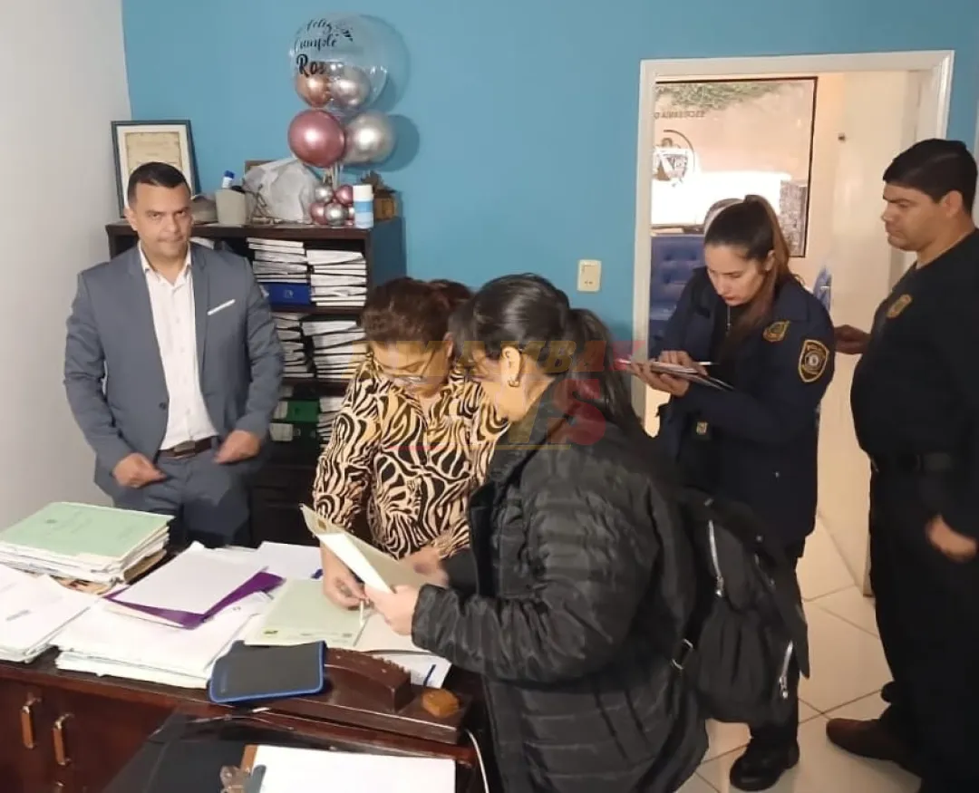 Escribanas formarían parte de red de transferencia irregular de bienes de narcos
