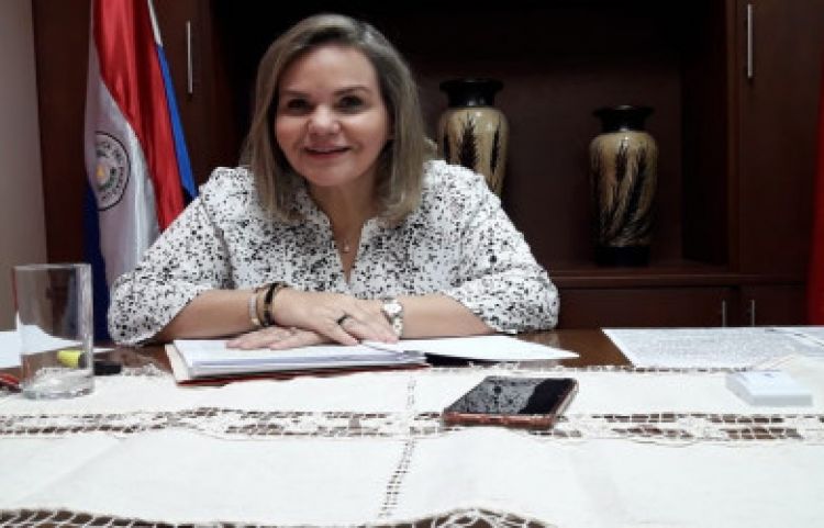 Lilian Samaniego desmiente conexiones entre su familia y el negocio de los insumos médicos