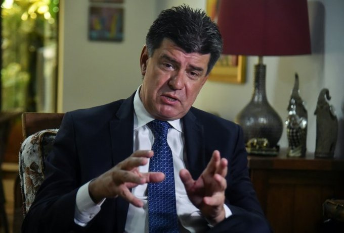 Jueza extingue causa y dicta sobreseimiento a Efraín Alegre en causa por difamación