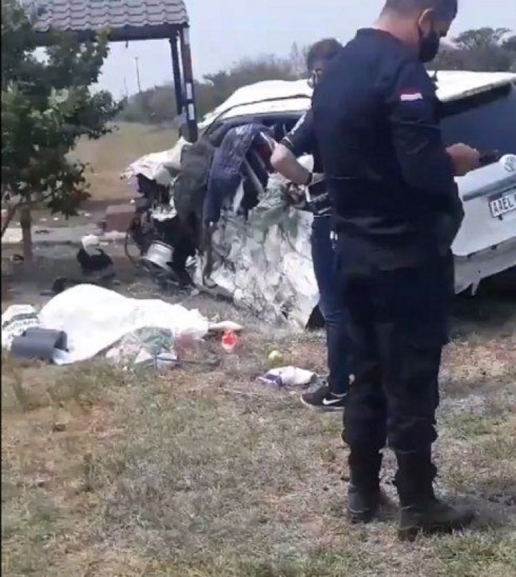 Reportan cuatro muertos en un accidente que involucró al senador Enrique Bacchetta
