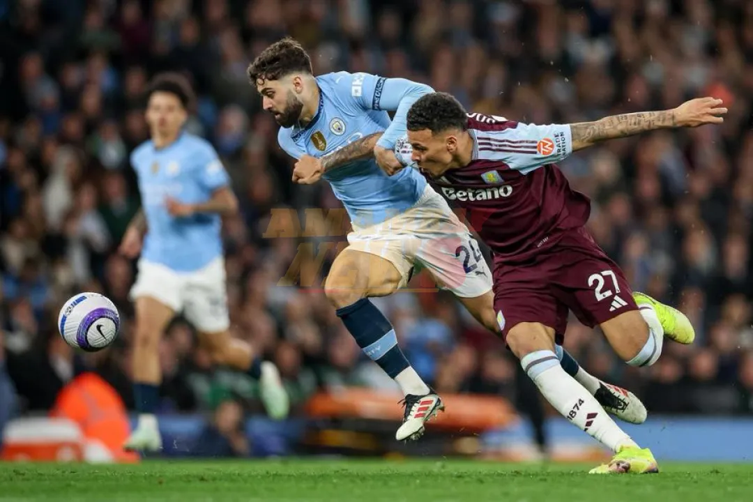 El Manchester City ganó (2-1) sobre la hora y mete presión en la tabla
