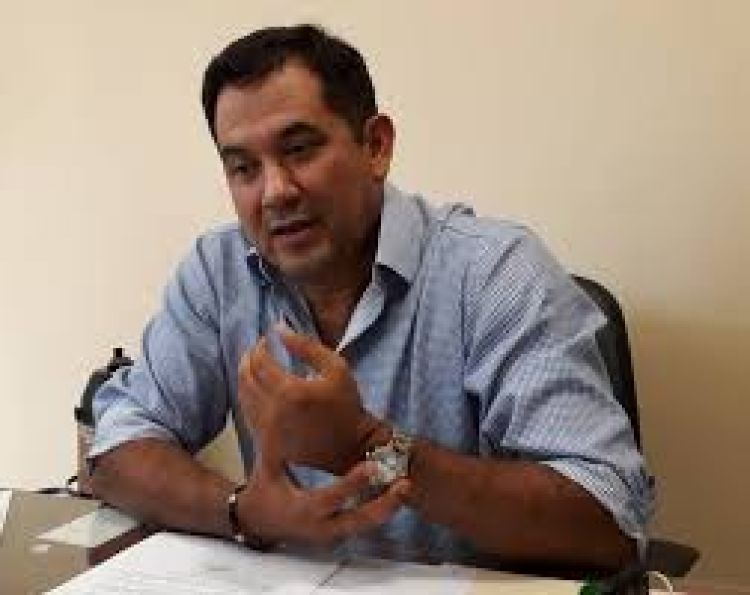 Senador cuestiona a Abdo por priorizar su campaña política y descuidar las necesidades de la gente