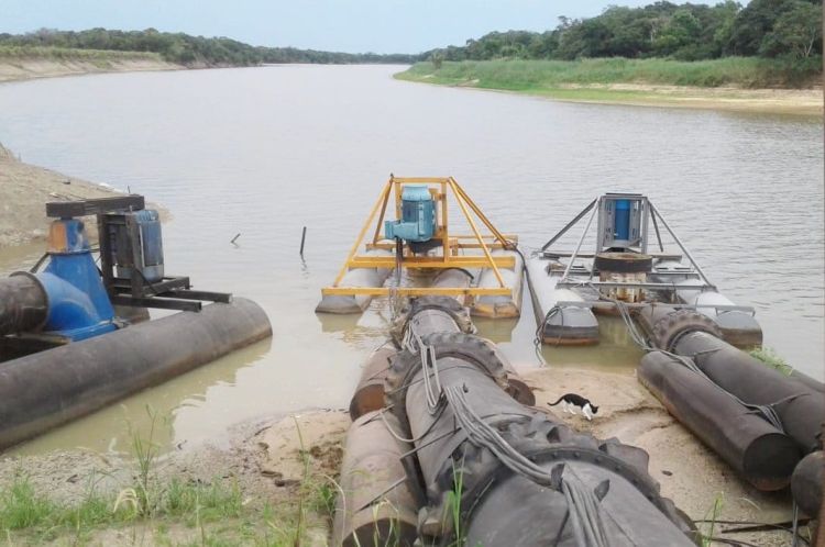 “Los arroceros paraguayos roban el agua para hacer más barato su arroz”, denuncia economista