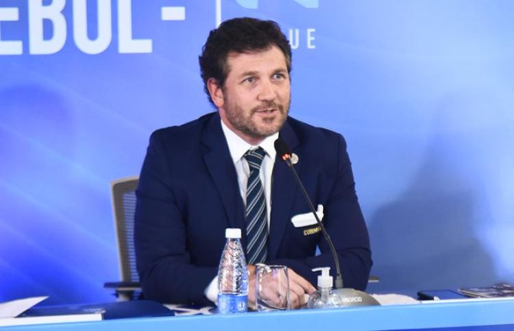 Condenan a periodista por calumnia, difamación e injuria contra el presidente de la Conmebol