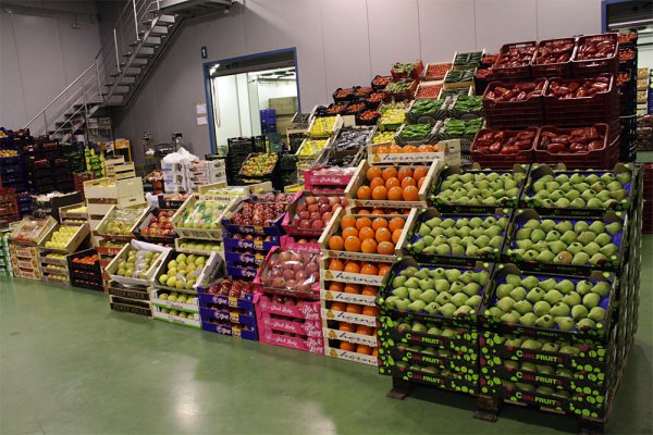 Almaceneros preocupados por drástica caída en las ventas: “ya no compensa dar la libretita”