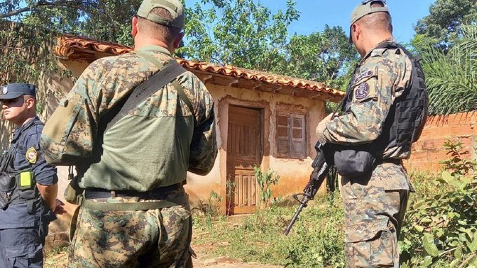 Policía busca a dos personas en investigación al crimen de niña en PJC