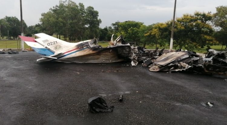 Falla catastrófica, la probable causa del accidente en la Fuerza Aérea, a criterio de un experto