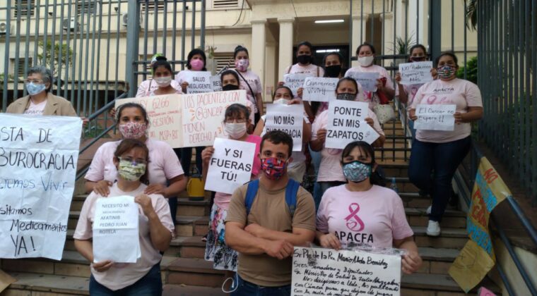 Pacientes oncológicos siguen padeciendo la falta de medicamentos