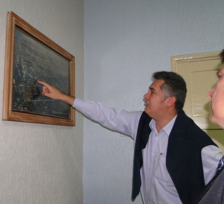 José Carlos Acevedo recibió apoyo de sus excompañeros del colegio Rosenstiel de PJC