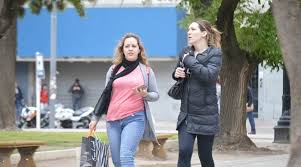 Martes con clima cálido, mucha humedad y vientos del sur