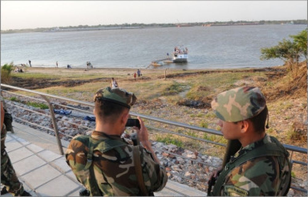 Militar desaparece en aguas de la bahía de Asunción