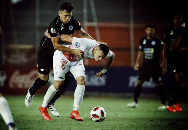El "12" aguant y rescat un empate de su visita a Nacional