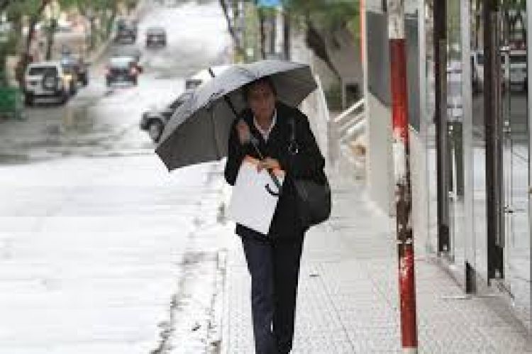 Clima: Lluvias y frente frío ingresarán en la tarde de este lunes