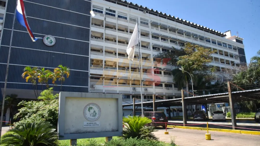 IPS se compromete a un reajuste salarial para médicos residentes en el 2026