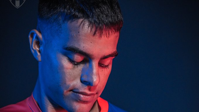 “Desde chico soy hincha y me da piel de gallina vestir esta camiseta”