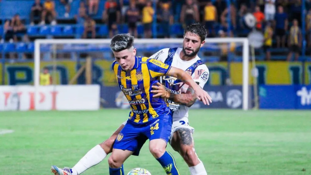 Luqueño, con 10 hombres, rescata un empate ante Ameliano