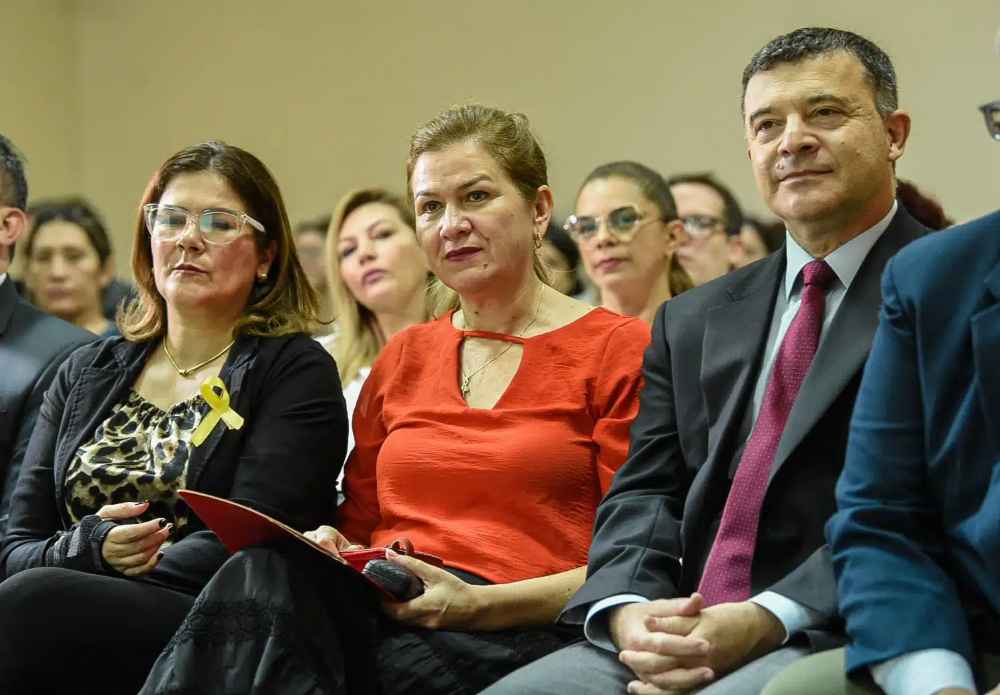 Ministra Barán lanza programa de capacitación para atención de salud mental