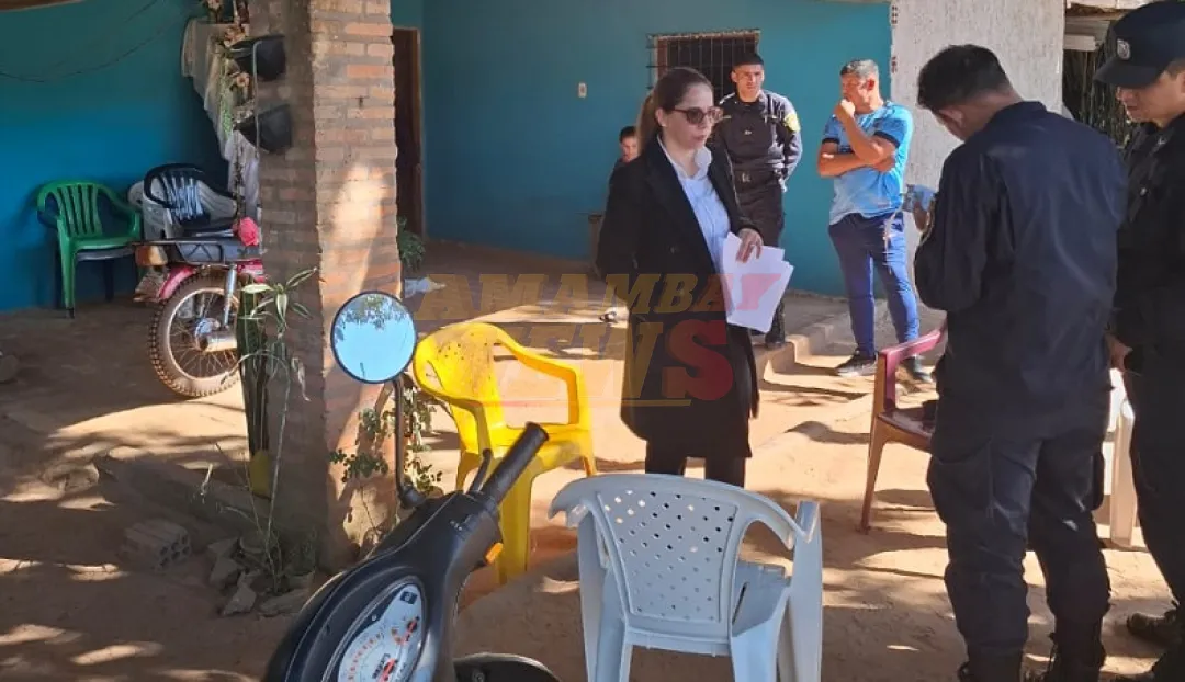 Fiscalía allana vivienda en busca de agente policial prófugo por caso de abuso sexual en niños