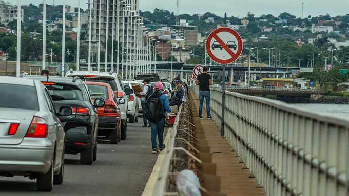 Pareja alemana intentó ingresar al país con cédula paraguaya y una beba sin documentos