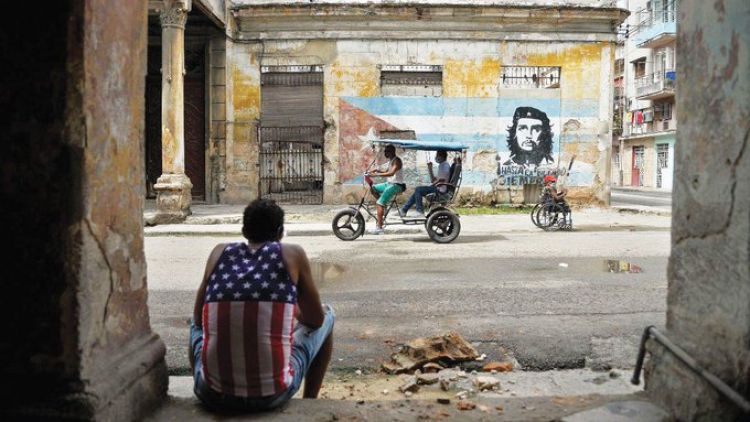 Cuba: los jóvenes rechazan al régimen y añoran el modo de vida americano