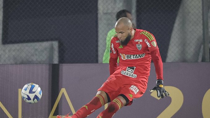 ¡Arquero del Atlético Mineiro fue chantajeado por supuesta amante!