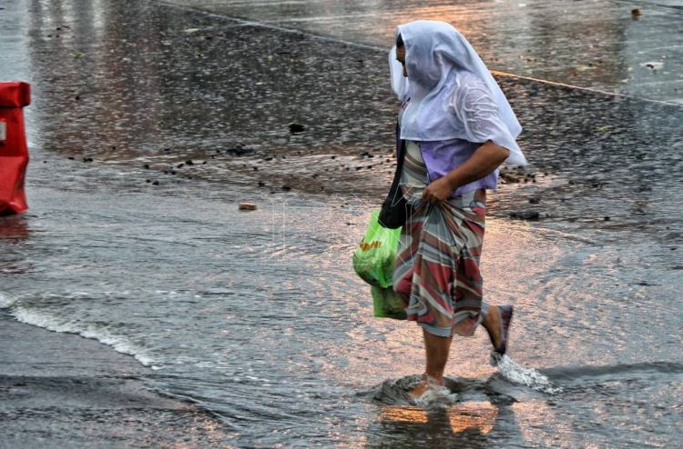 Lluvias y tormentas seguirán afectando este lunes a gran parte del país
