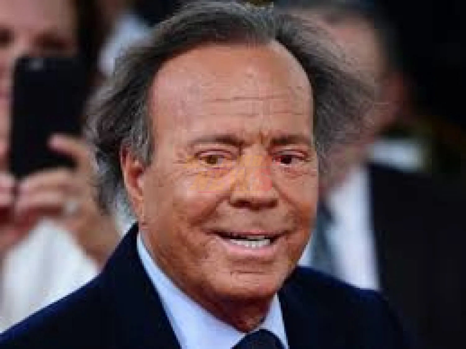 Julio Iglesias es acusado por acoso y agresión sexual