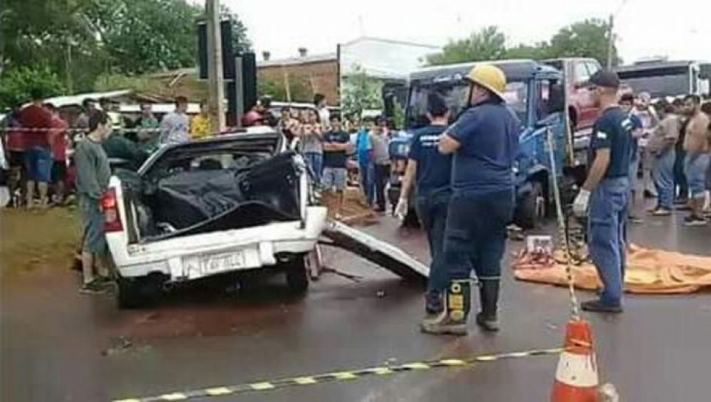 Joven fallece en aparatoso accidente en Coronel Oviedo