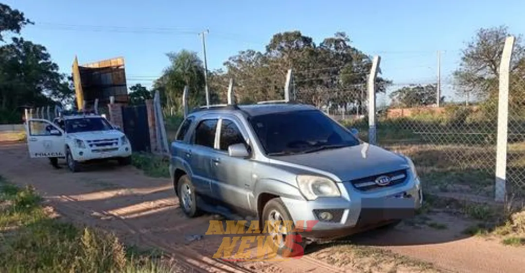 Hallan camioneta utilizada en mega asalto en Caacupé e incautan varios uniformes