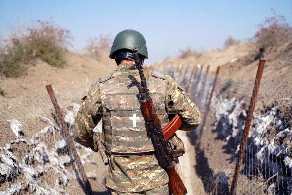 Los choques entre Armenia y Azerbaiyán llegan en el peor momento para Rusia