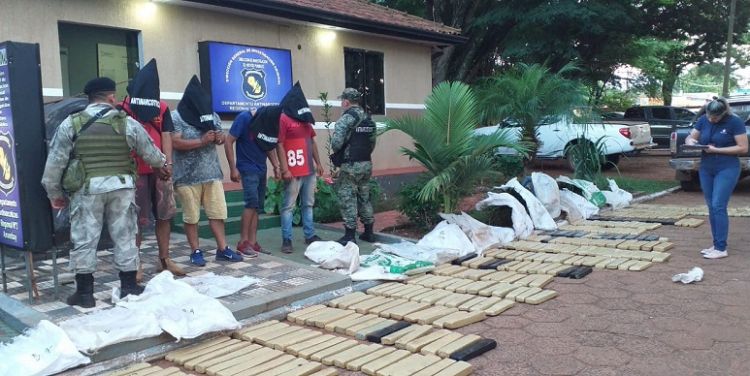Incautan casi 400 kilos de marihuana en Pedro Juan Caballero