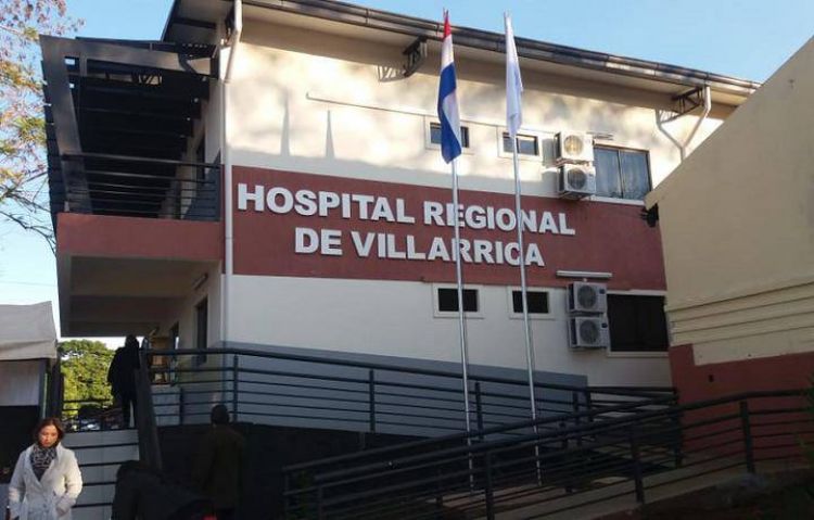 Villarrica: médicos y enfermeras, agotados ante abrumador número de casos de COVID-19