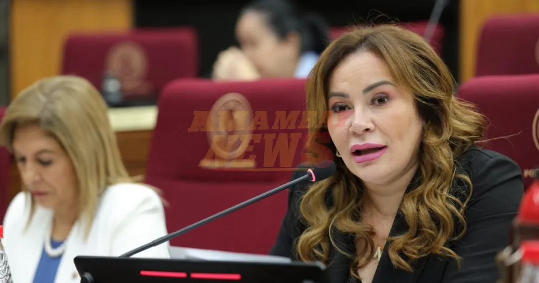 El cartismo y la oposición se acercan a un acuerdo para expulsar a Cabrera del Senado