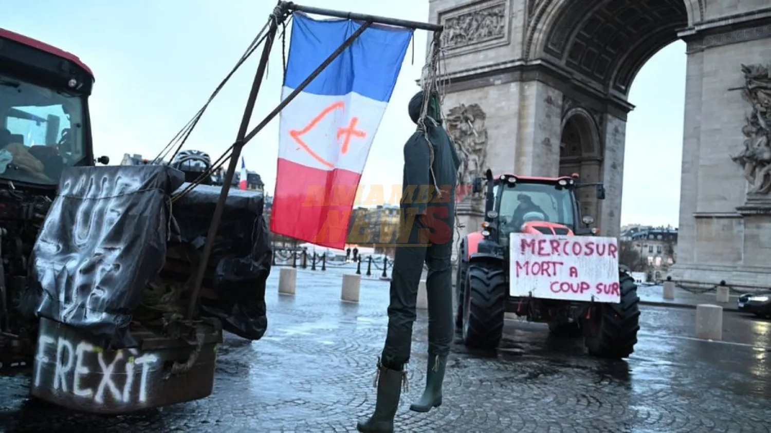 Agricultores de Europa regresan a las calles: bloquean carreteras para protestar contra el Mercosur