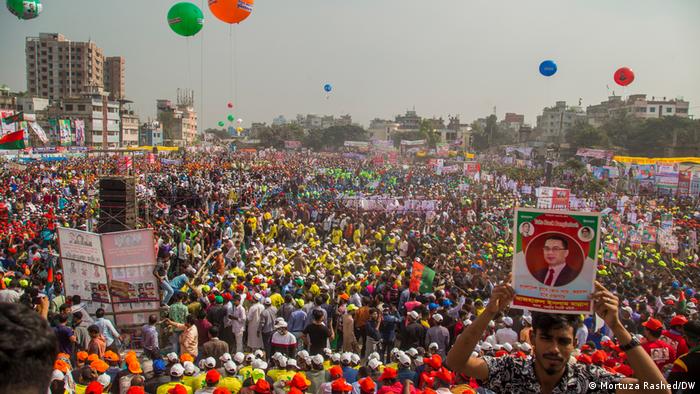 Masiva protesta contra el gobierno en Bangladesh