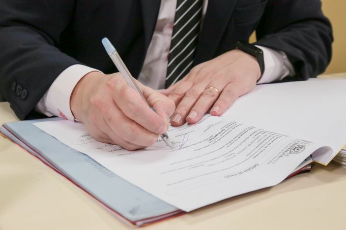 Investigan a un abogado por falsificar resolución judicial
