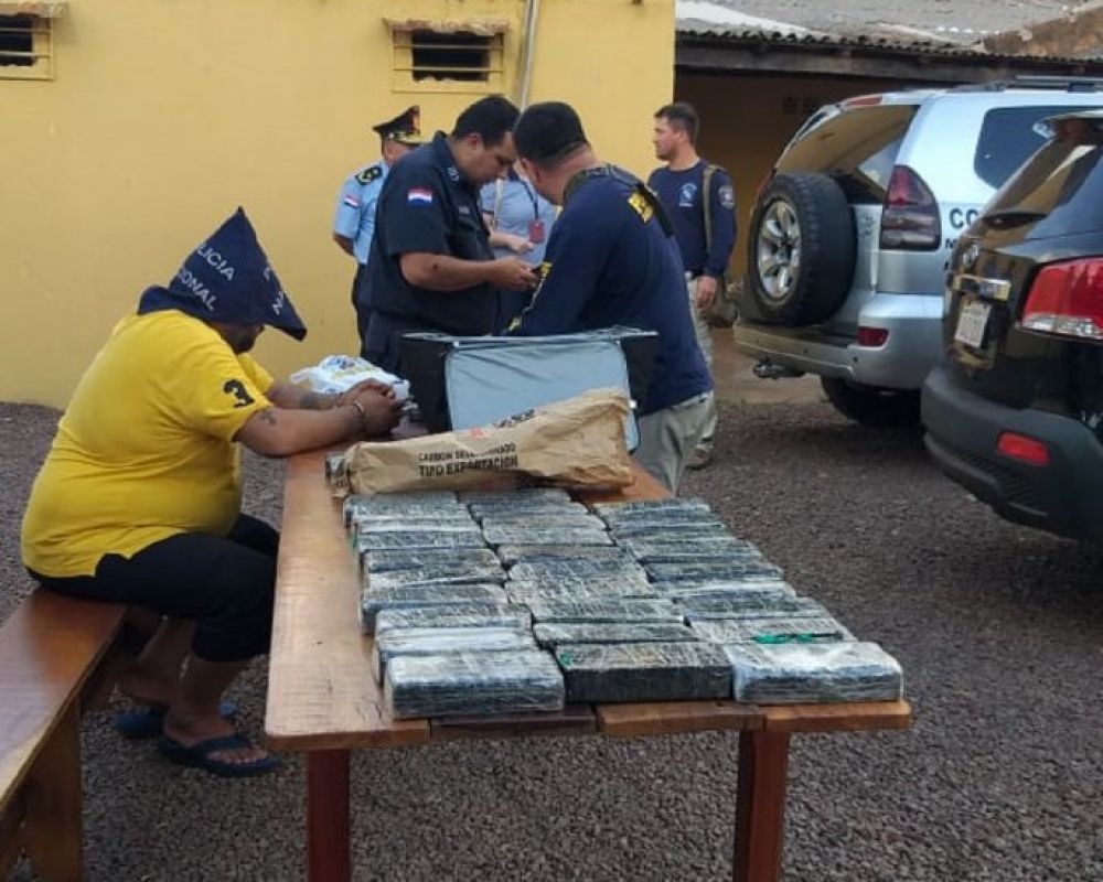 Detienen a un hombre con cocaína y crac en Pedro Juan Caballero