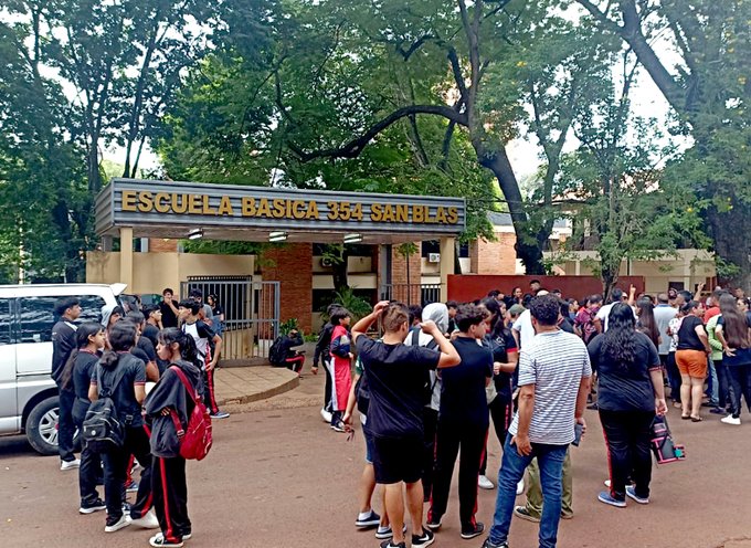 CDE: Escuela Guasu en paro de actividades por temor a derrumbe de un pabellón