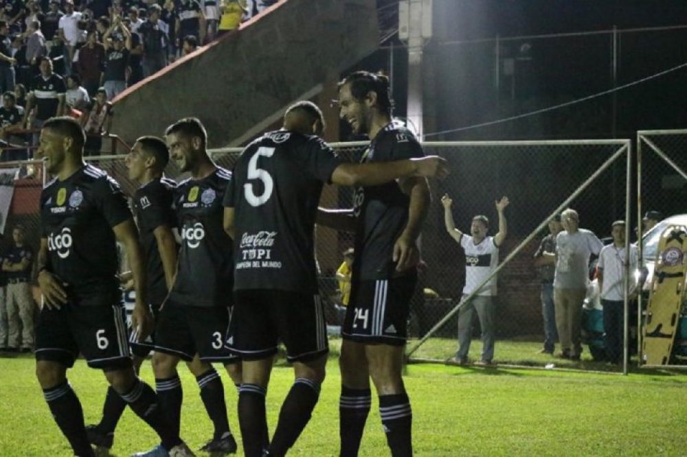 Olimpia vence al Kelito y sigue cómodo líder del Clausura