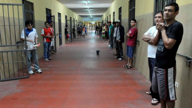 Reos que se encuentran en grupos de riesgo podrían guardar prisión domiciliaria