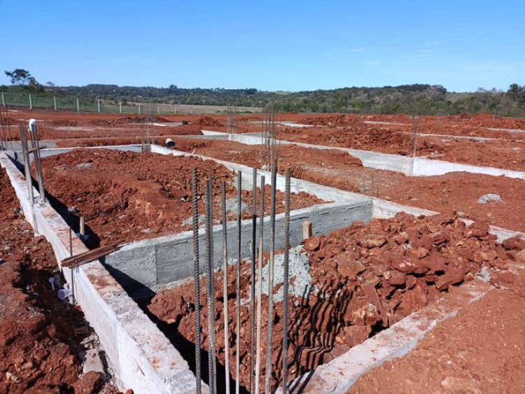Gran Hospital del Sur: inició la carga de hormigón de los primeros pilares