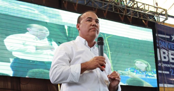 Liberales “entregados al cartismo” acompañarían pérdida de investidura de Kattya González
