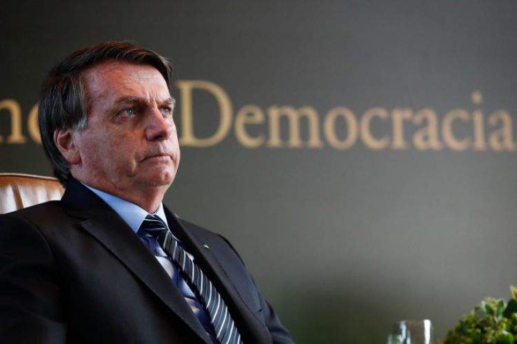 Bolsonaro dice que hubo fraude en elecciones de EEUU y que aguarda definición